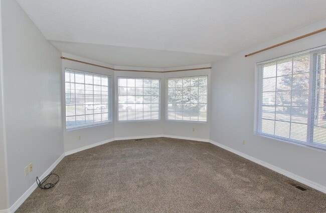 Photo - 1563 Sunset Dr