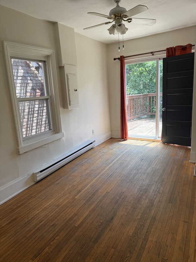 Photo - 217 Briggs St