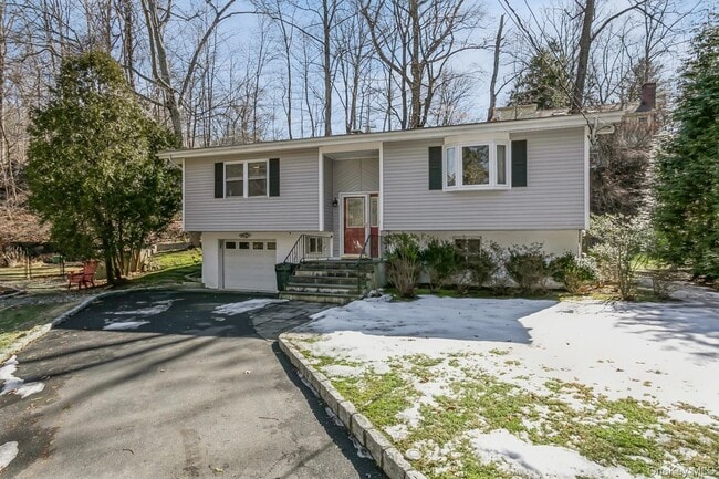 Photo - 33 Brookside Pl