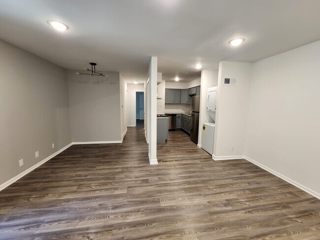 Pinecrest Apartments