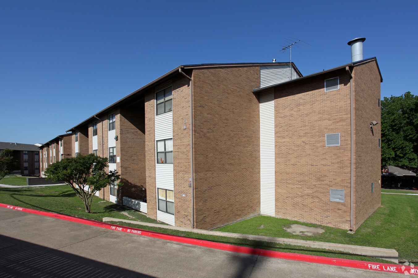 Audelia Manor - Audelia Manor