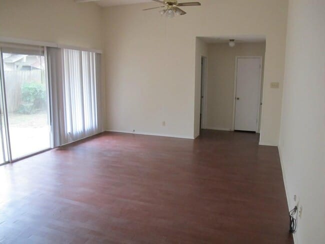 Photo - 8111 Ceberry Dr