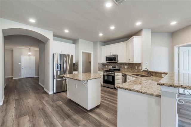 Photo - 5109 Keating St