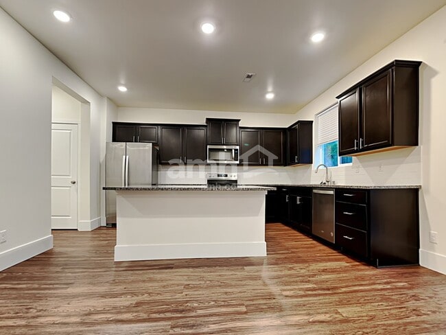 Photo - 9294 Shootingstar St SE