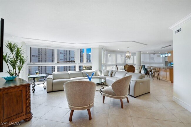 Photo - 4041 Gulf Shore Blvd N Unidad 802