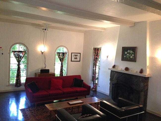 Photo - 3253 La Clede Ave