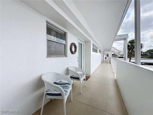 Building Photo - 440 Broad Ave S Unit H-440 Rental