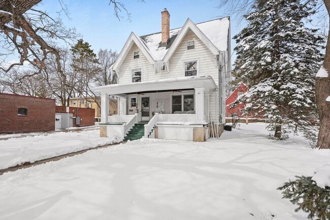 Photo - Stunning Gothic Revival Victorian in Bay Creek