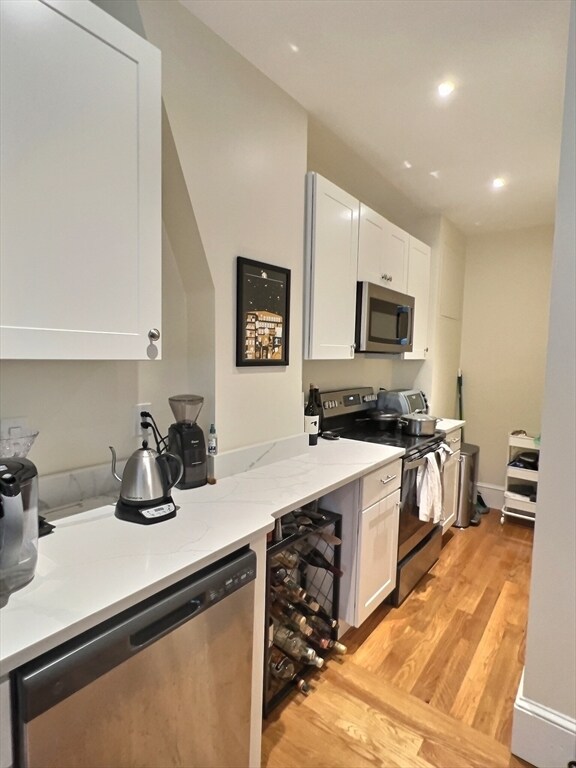 Building Photo - 23 Garrison Rd Unit 2F