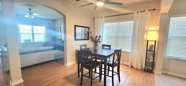 Photo - 1210 Plaza Lake Dr