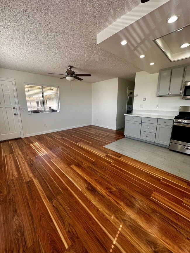 Photo - 5847-5849 Mildred St Unit 5847