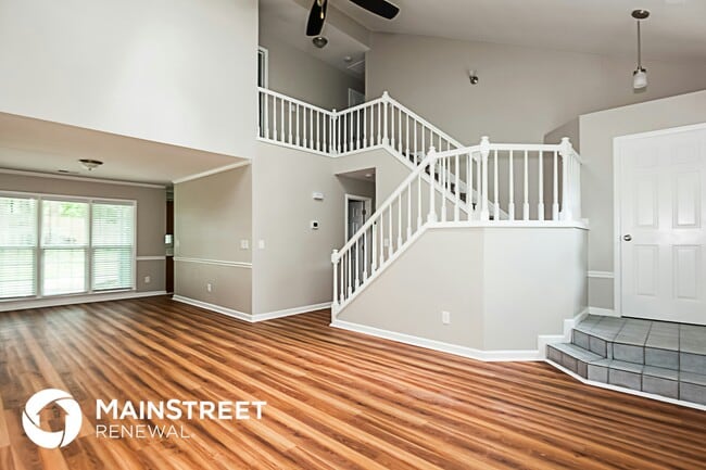 Photo - 2316 Torrington Ln