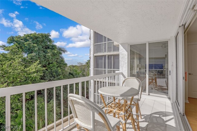Building Photo - 5501 Heron Point Dr Unit 201 Rental