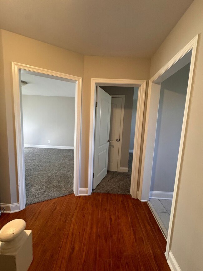 Photo - 3908 Erdman Ave Unidad 2