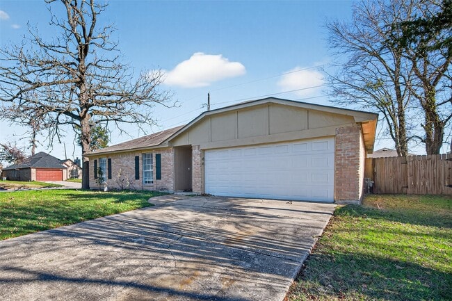 Photo - 22718 Pebworth Pl