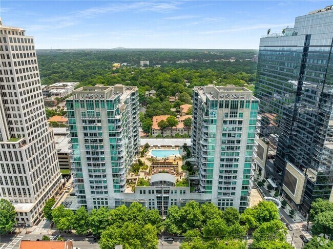 Building Photo - 943 Peachtree St NE Unit 2001 Rental