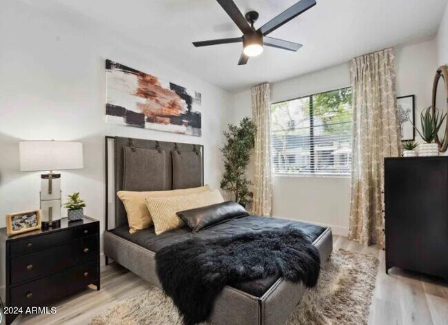 Photo - 6610 N 93rd Ave Apartamento Unidad B2