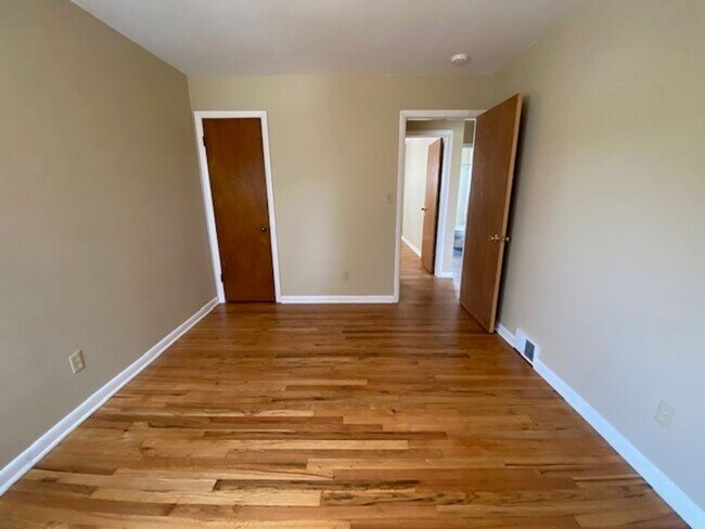 Photo - 1726-1726 Tanglewood Dr Unit 1726 Tanglewood Dr