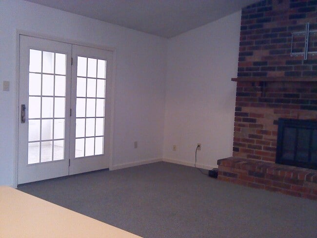 Photo - 3201 Foxchase Ct