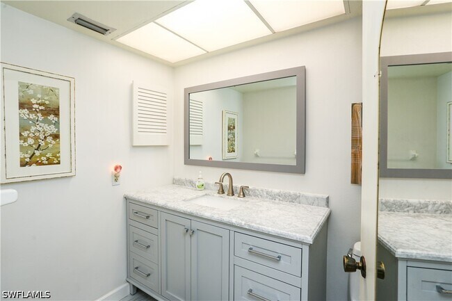 Photo - 1765 Courtyard Way Unidad C-104