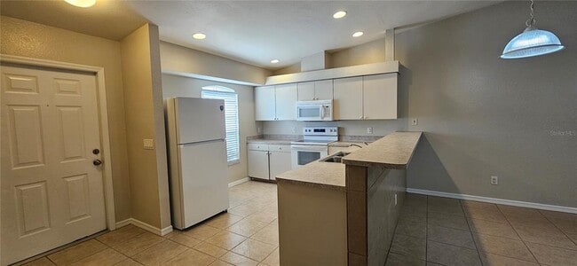 1626 SW Santa Barbara Pl