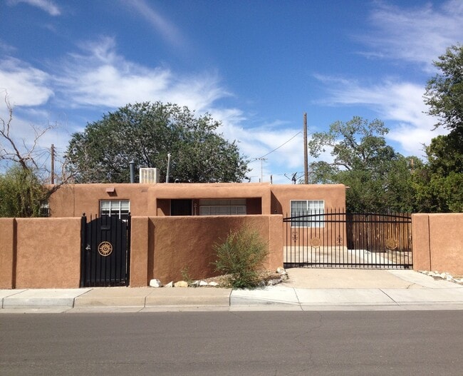 Building Photo - Wonderful 3 bed 2 bath home!
