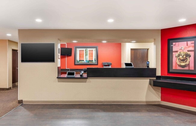 Furnished Studio-Los Angeles - Ontario Airport