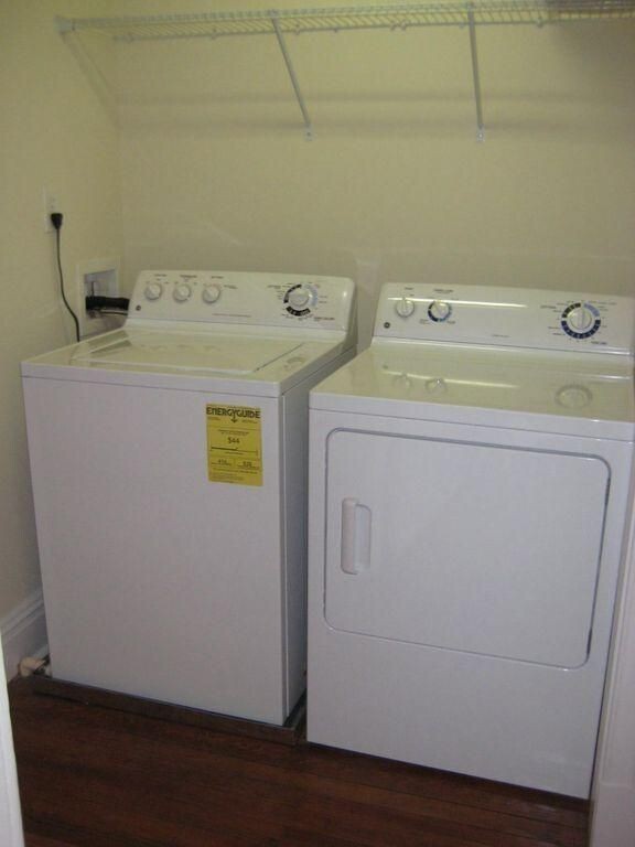 Photo - 12 S Plum St