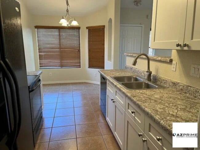 Photo - single story family home