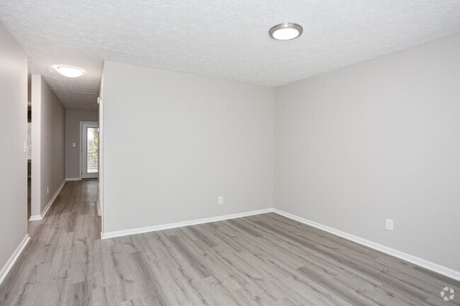 2BR, 1BA - 900SF - Living Room