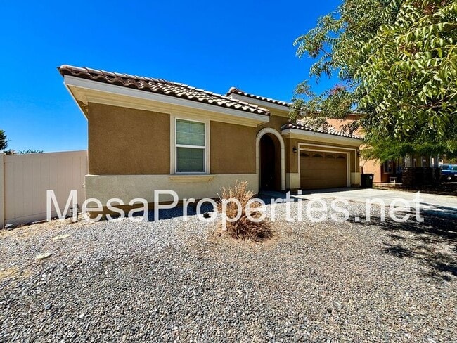 Building Photo - 15818 Iron Canyon Ln