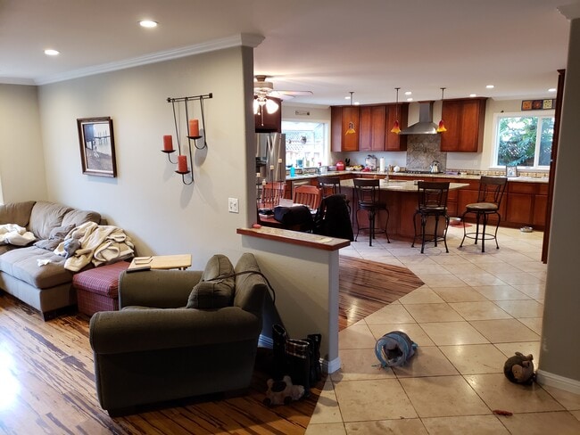 Photo - 849 Melrose Ct