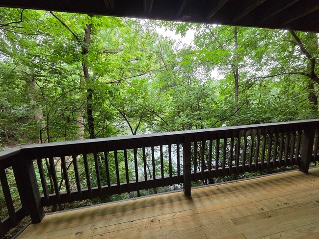 Photo - 5522 E Lake Dr