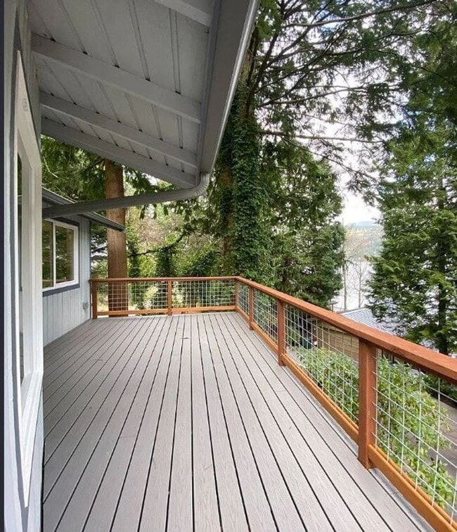 Photo - Two Stories of Comfort and Charm in Sudden Valley - Don't miss this 3bd/2b!!