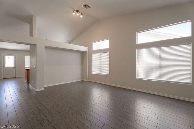681 Quiet Stream Ct