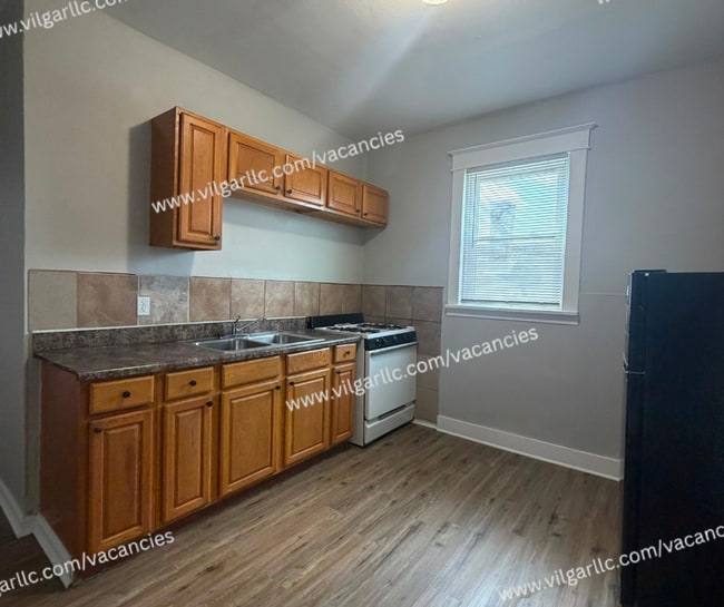 Photo - 3824 Fir St Unit 2nd floor