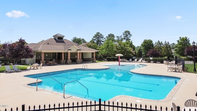 Photo - 855 Ember Dr