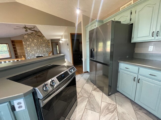Beautiful 4 bedroom 4 bath 2 car garage - ... - Beautiful 4 bedroom 4 bath 2 car garage - ...