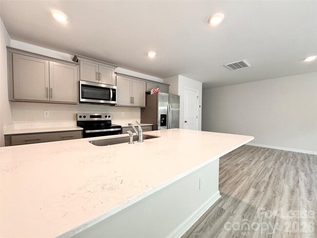 Building Photo - 6131 Faron Wy