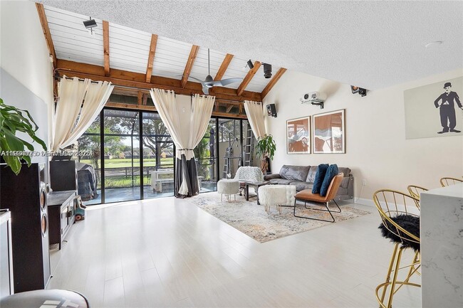 Photo - 1281 W Fairway Rd