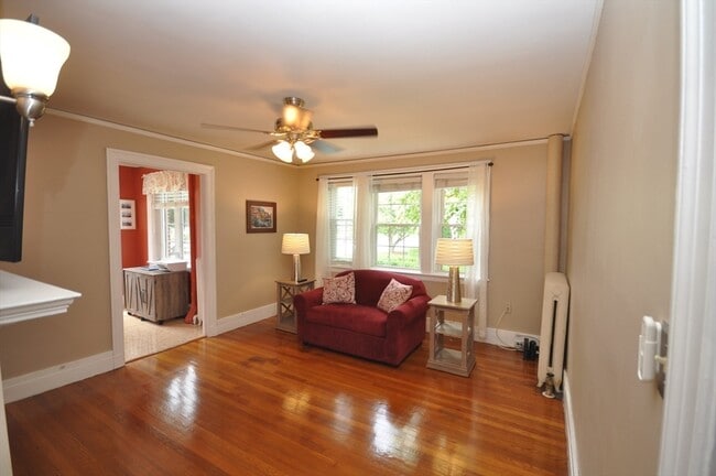 Photo - 298 Main St Unit 12