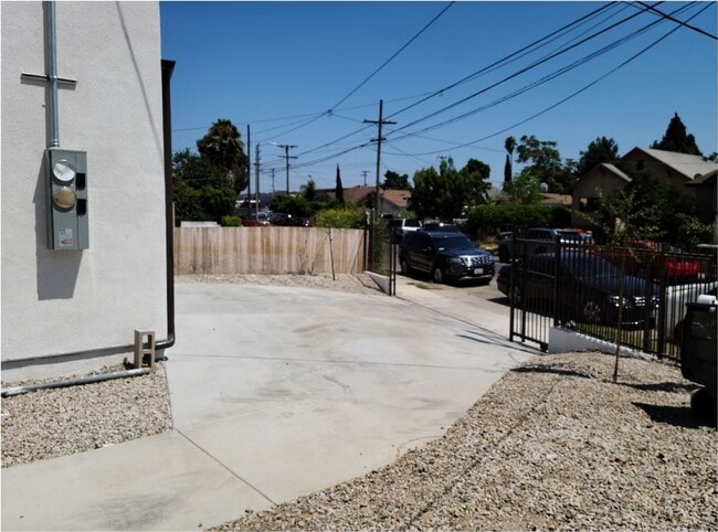 Photo - 33(1635) Unit 33(1637B)