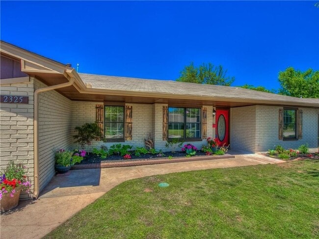 Photo - 2325 NW 119th St House