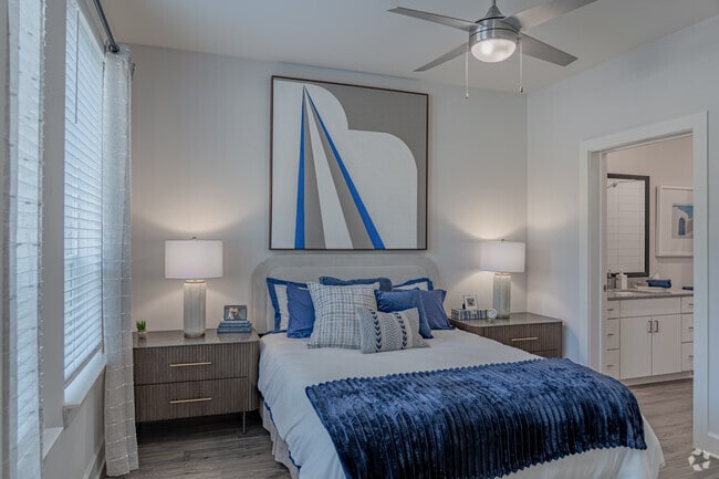 2BR, 2BA - 1,307SF - Primary Bedroom