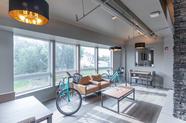 Lounge - The Gateway Flats at Manhattan Harbour