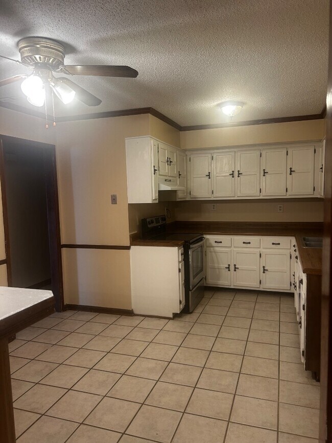 Photo - 500 Bedlington Dr