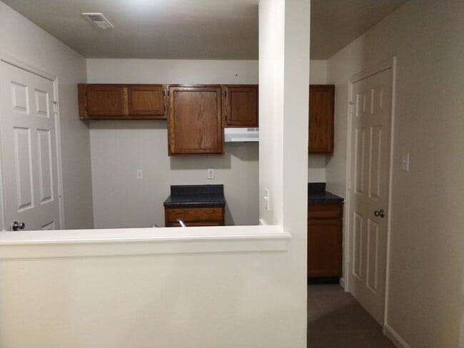 Photo - 623 Palisades Dr Unit 623