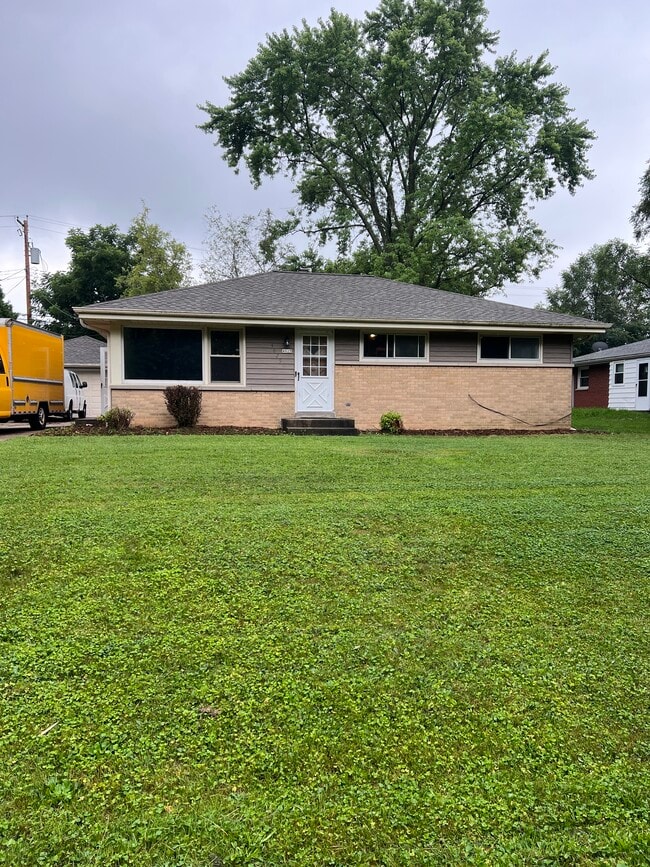 Building Photo - 4625 W Parkland Ave Rental