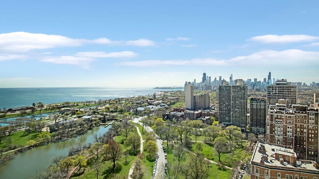 Photo - 2500 N Lakeview Ave