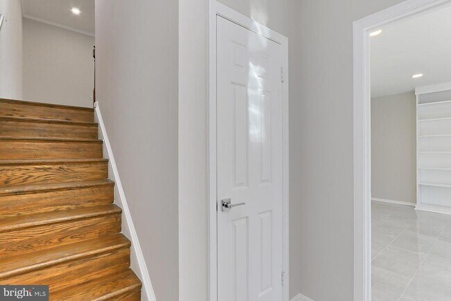 Photo - 2349 9th St S